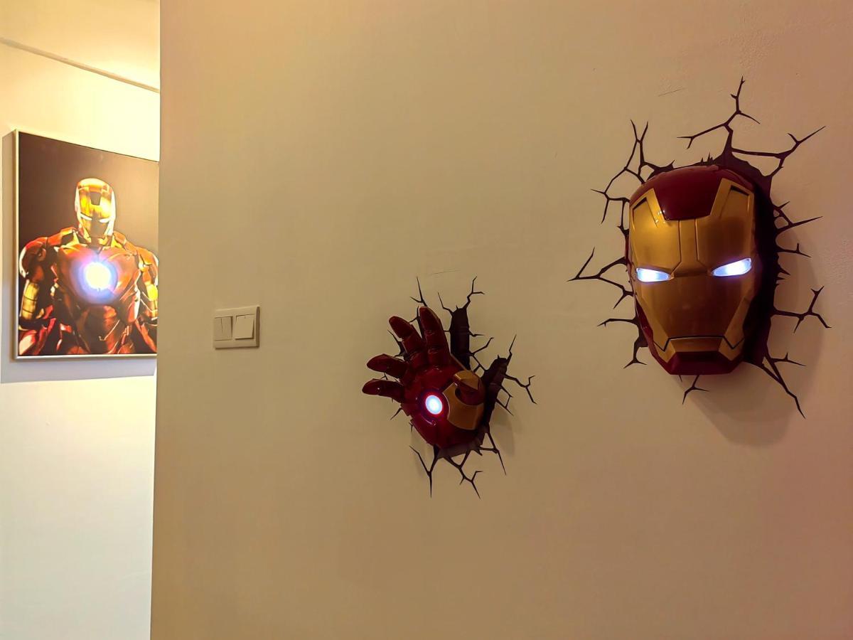 8Scape Residences Batman Vs Ironman@Lsy Home & Leisure Johor Bahru Esterno foto